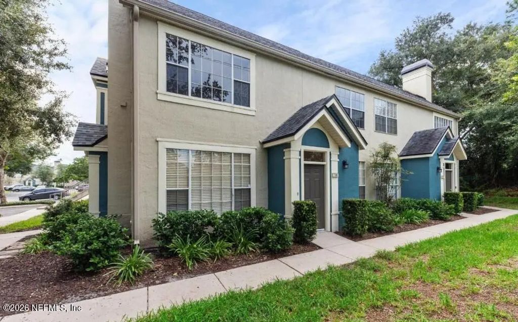 13700 Richmond Park Drive N 708, Jacksonville