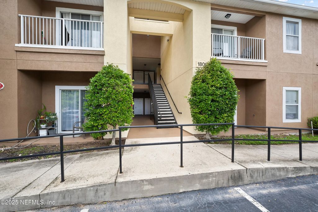 7920 Merrill Road 1812, Jacksonville