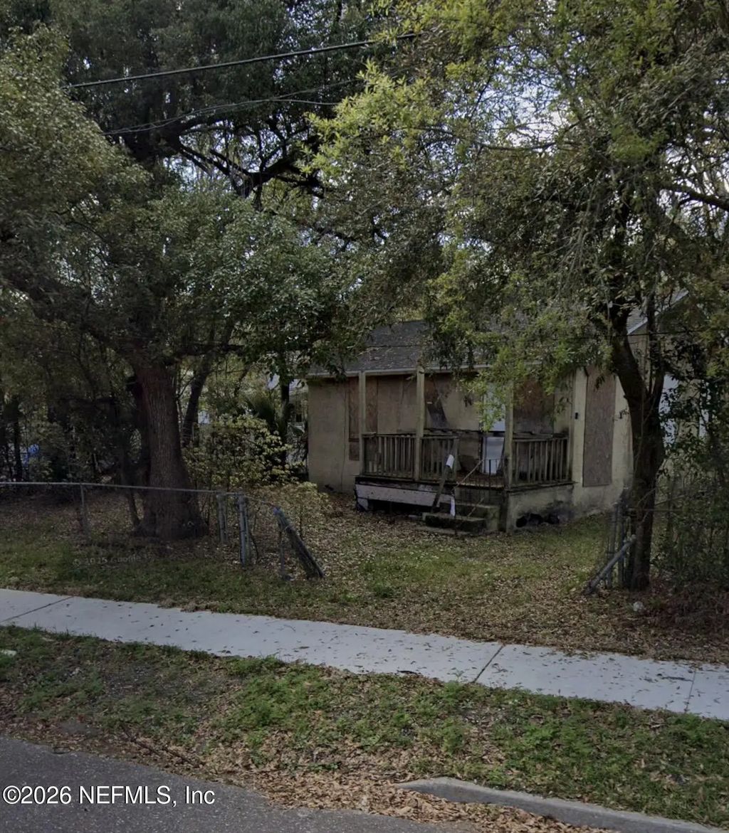 2022 Division Street, Jacksonville