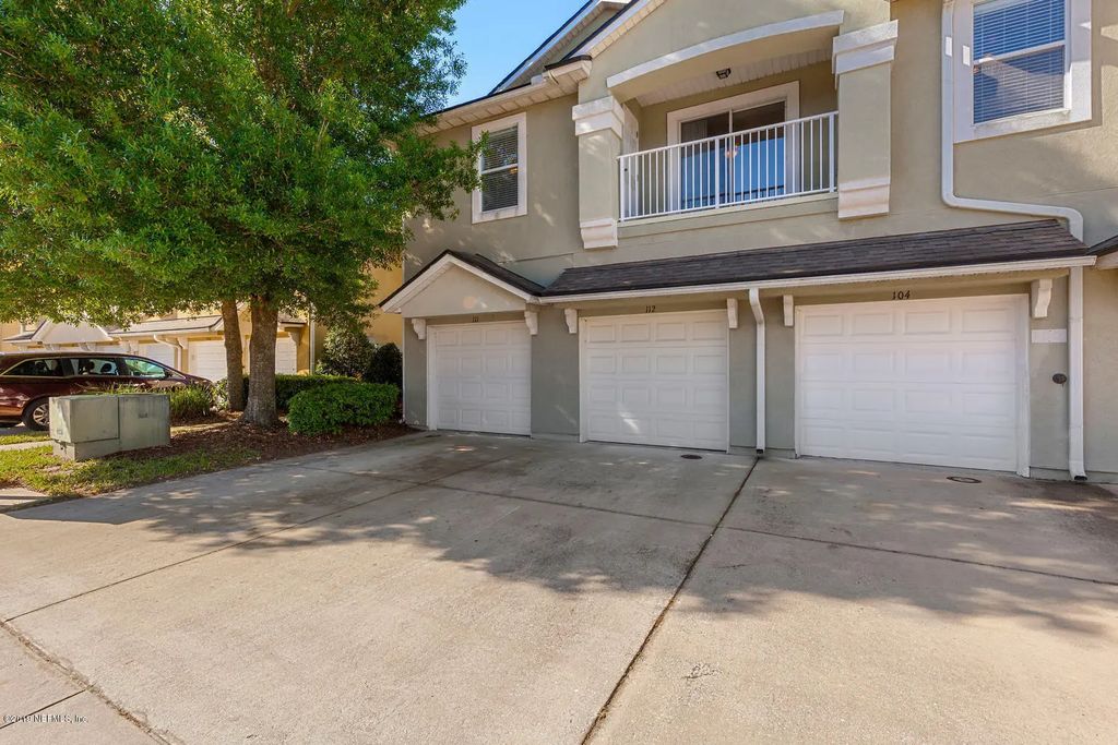 8204 White Falls Boulevard 111, Jacksonville