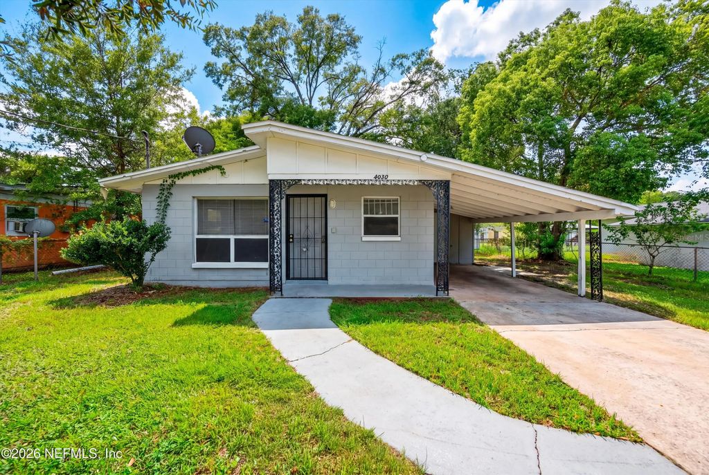 4030 Leonard Circle E, Jacksonville