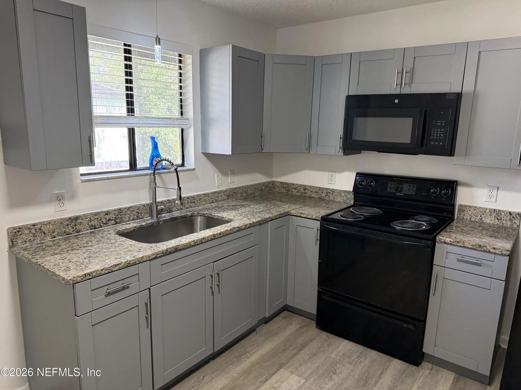 5243 Westchase Court 4, Jacksonville