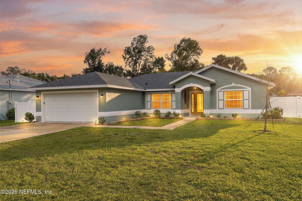 9 Pine Bush Lane, Palm Coast