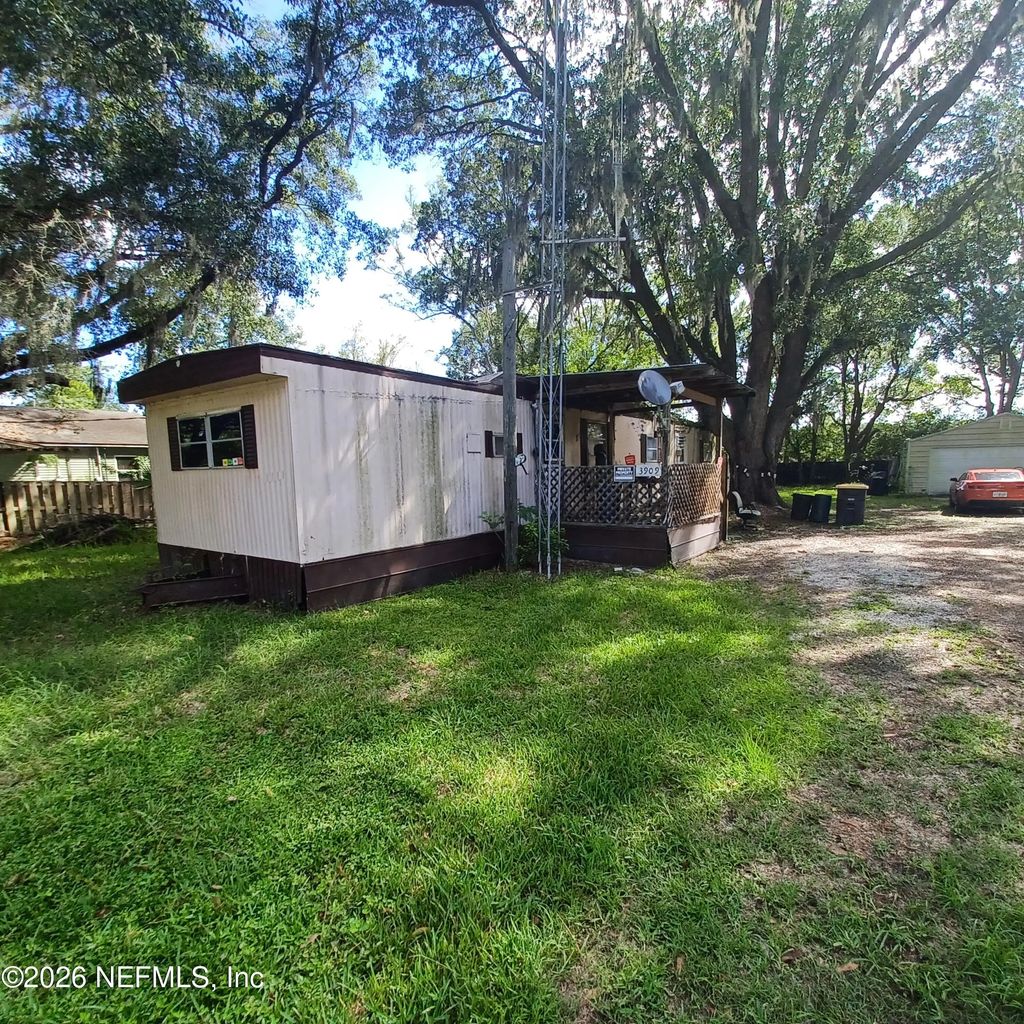 3909 Dottie Road, Jacksonville