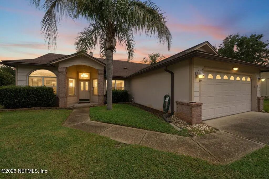 8843 Ivymill Place N, Jacksonville
