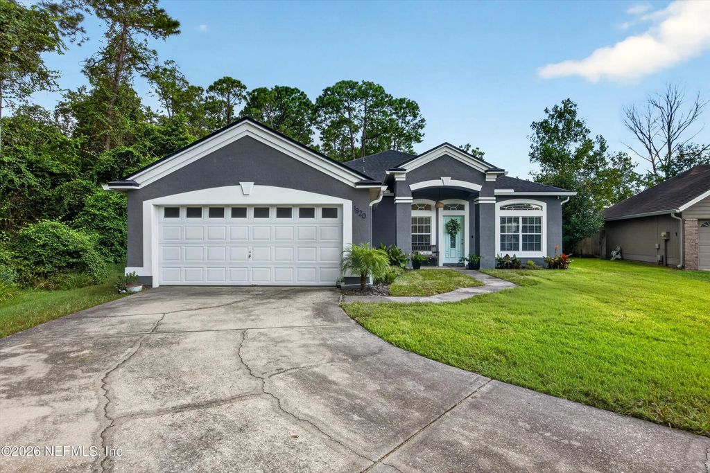 1820 Burgess Hill Drive E, Jacksonville