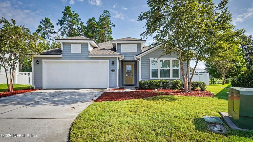 38 Spay Bay Court, St. Johns