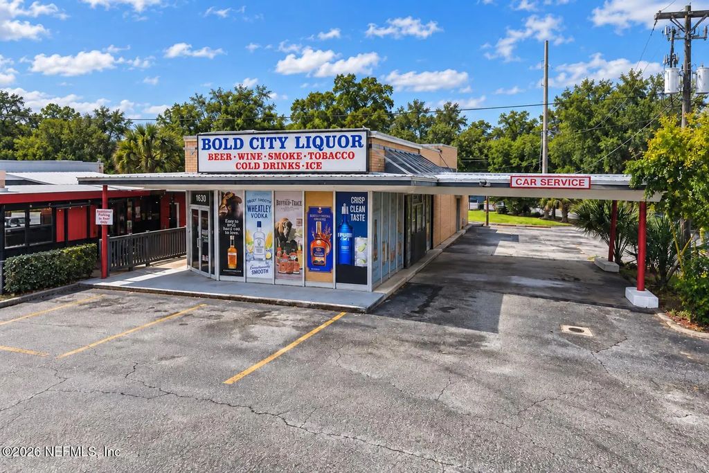 1630 University Boulevard S, Jacksonville