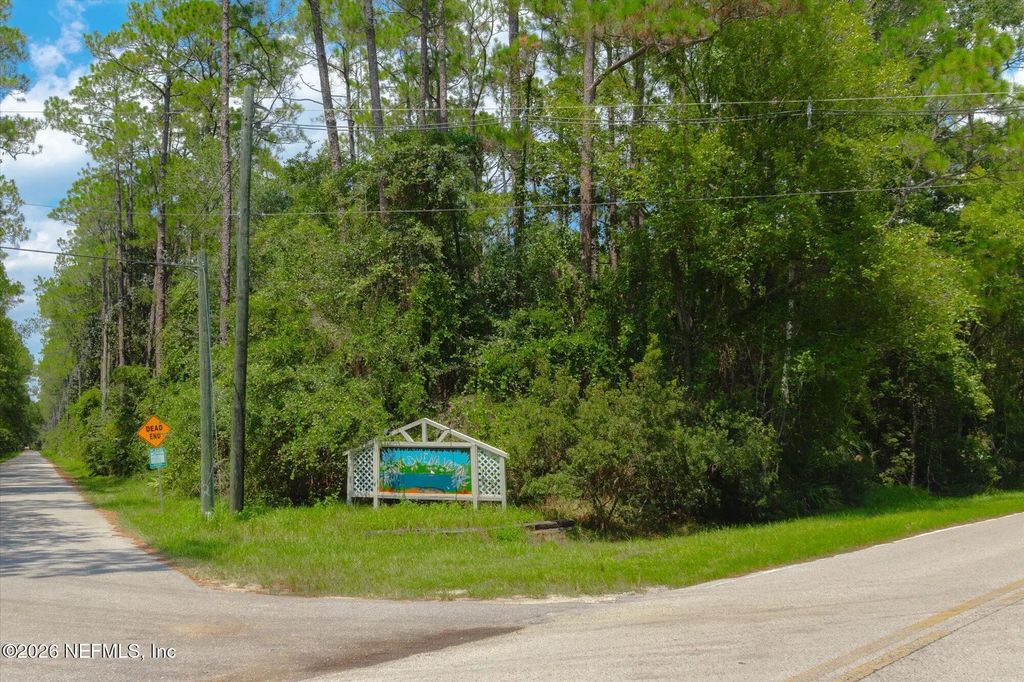 106 E Warren Avenue, East Palatka