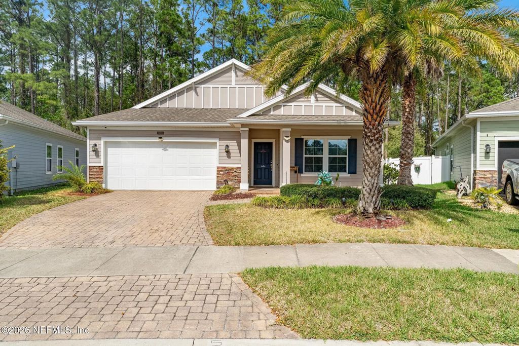 16198 Blossom Lake Drive, Jacksonville