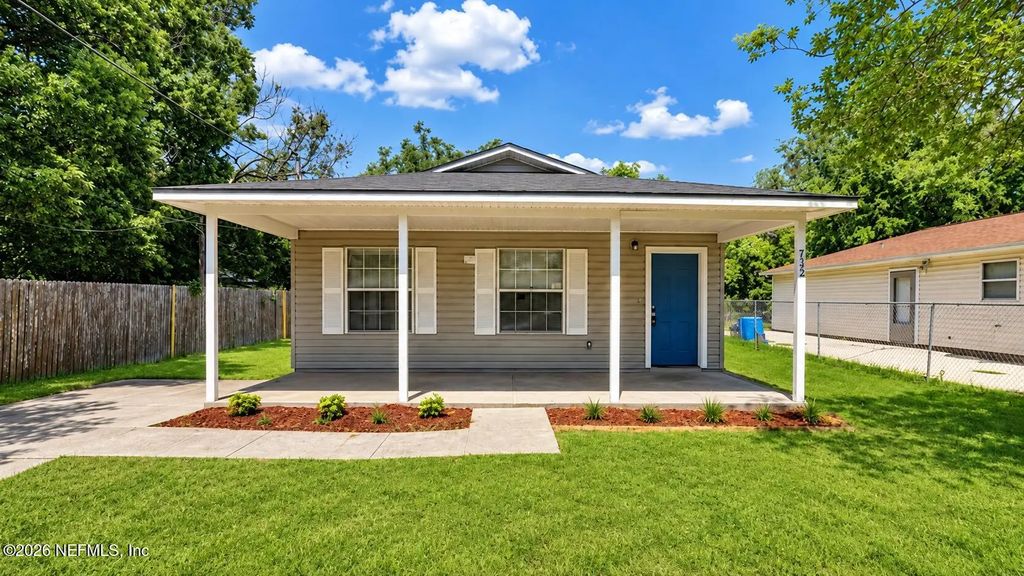 5352 Dodge Road, Jacksonville