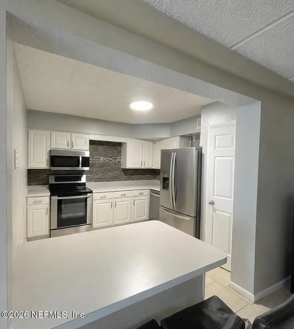 3401 Townsend Boulevard 209, Jacksonville