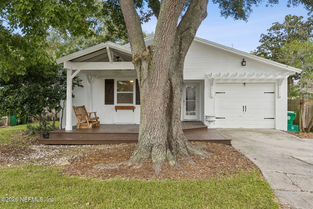 909 16th Street N, Jacksonville Beach