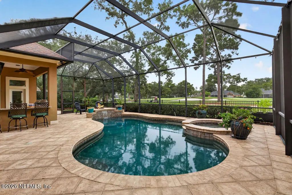 13032 Huntley Manor Drive, Jacksonville