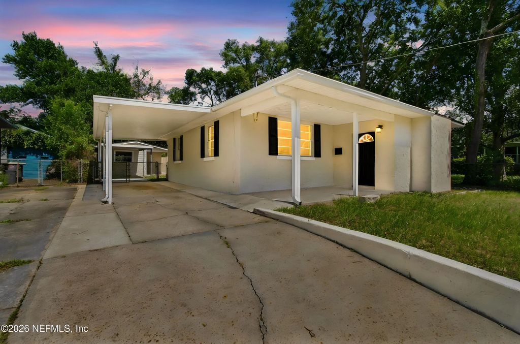 5133 Palmer Avenue, Jacksonville