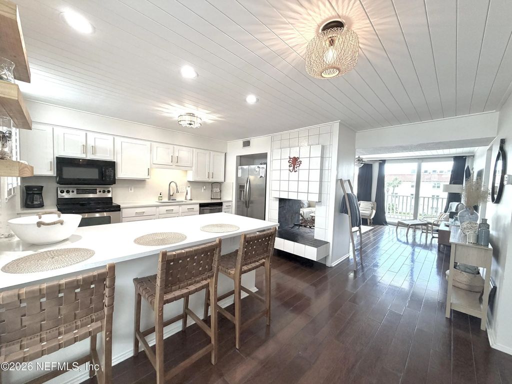 901 Ocean Boulevard 33, Atlantic Beach