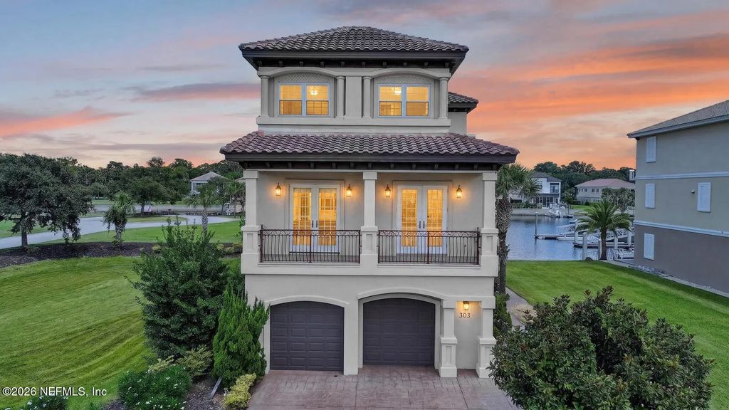 303 Yacht Harbor Drive, Palm Coast