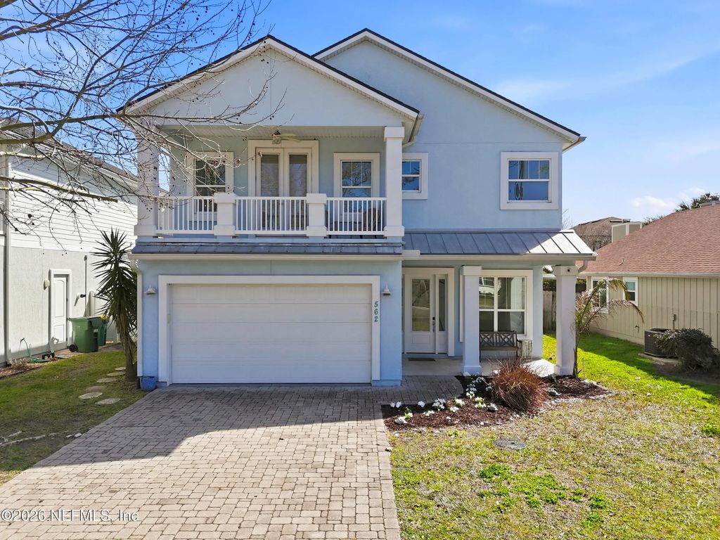 562 14th Avenue S, Jacksonville Beach
