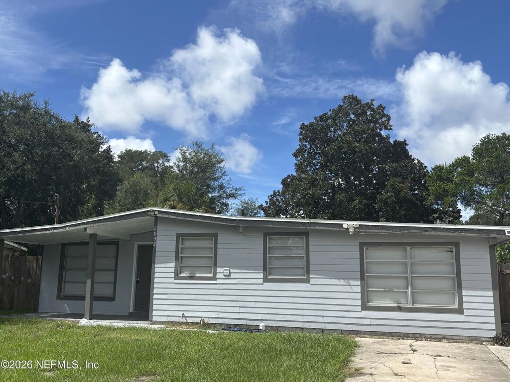 2842 Tulip Circle E, Jacksonville