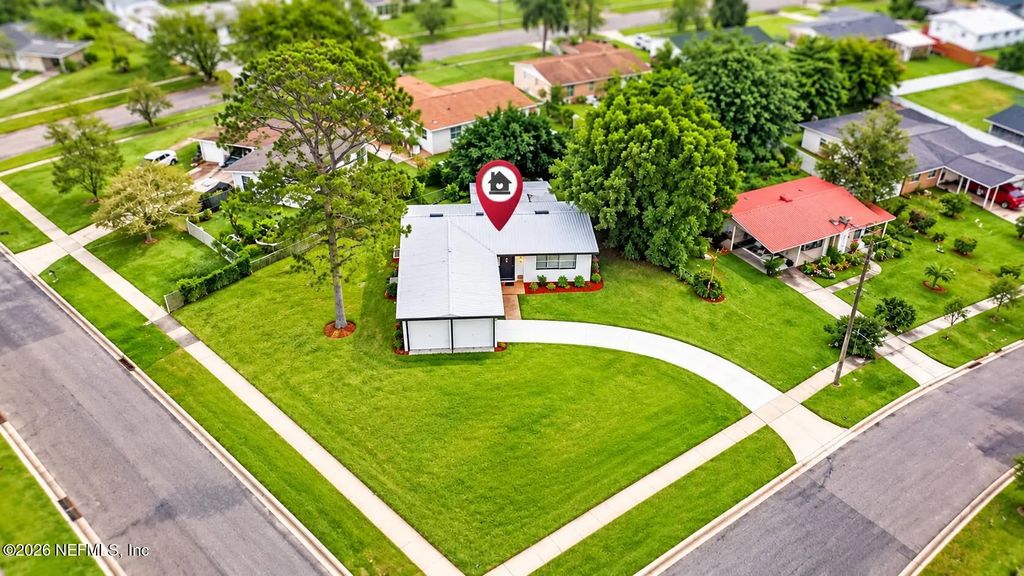 7606 Contour Drive, Jacksonville