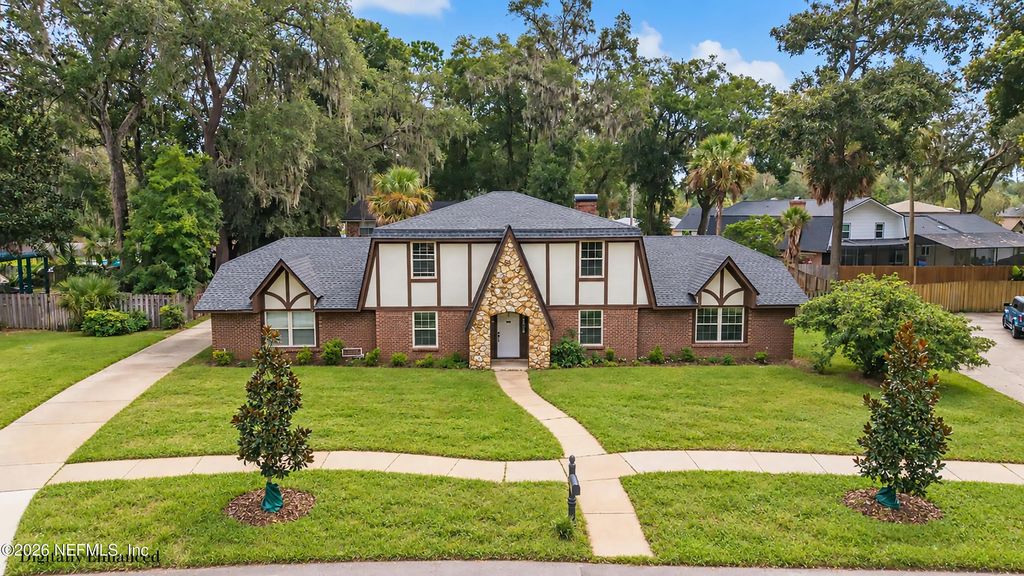 4463 River Trail Road, Jacksonville