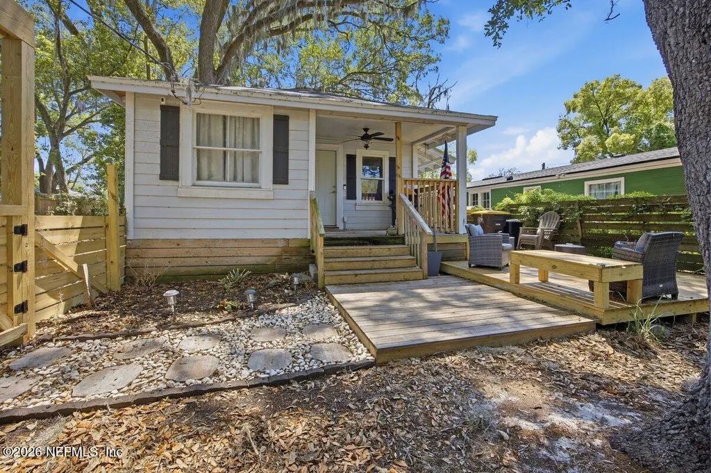 8318 Osteen Street, Jacksonville
