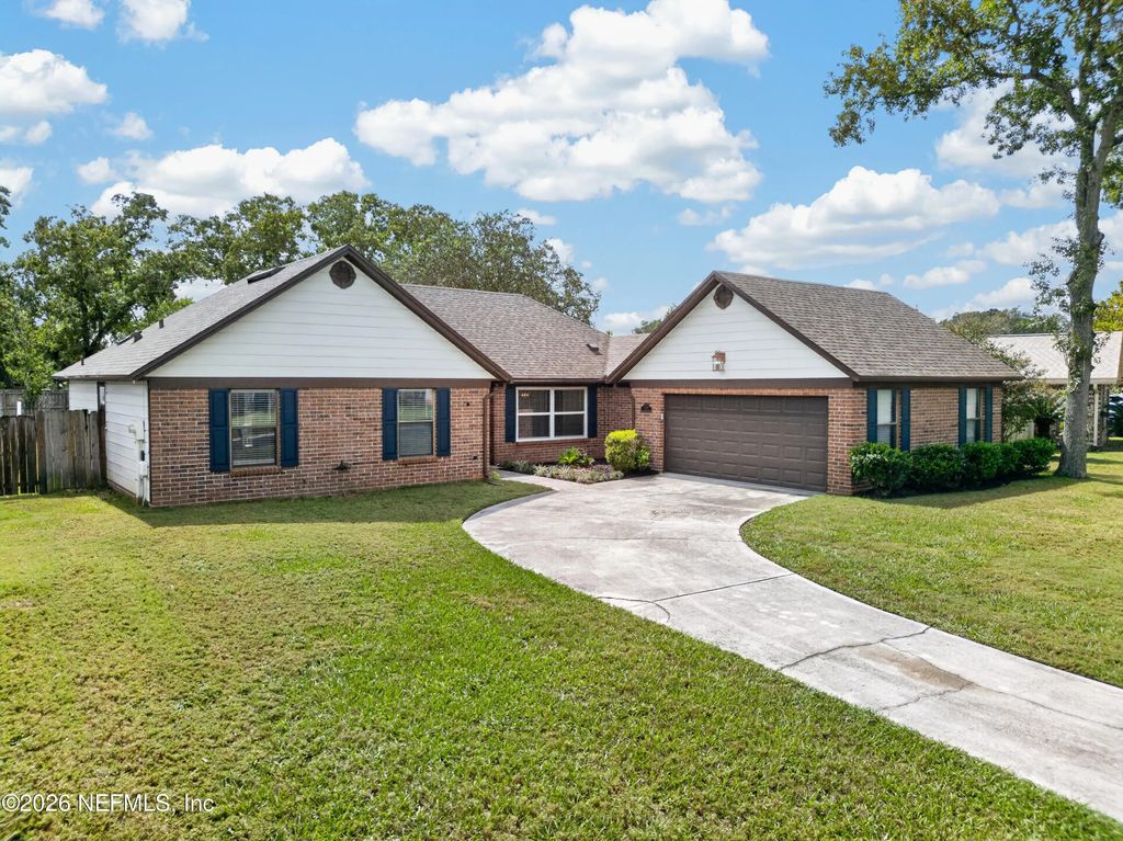 2527 Sandlewood Circle, Orange Park