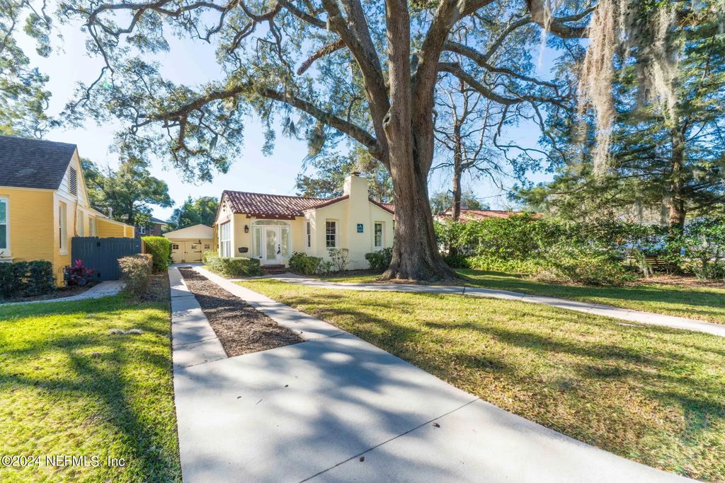1916 San Marco Place, Jacksonville
