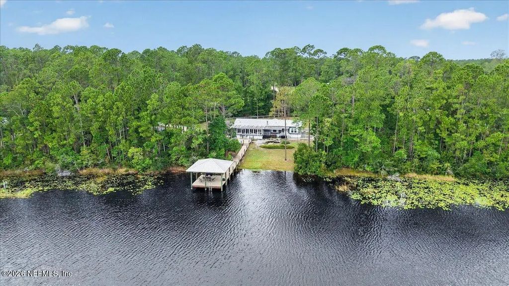 106 Osceola Road, Georgetown
