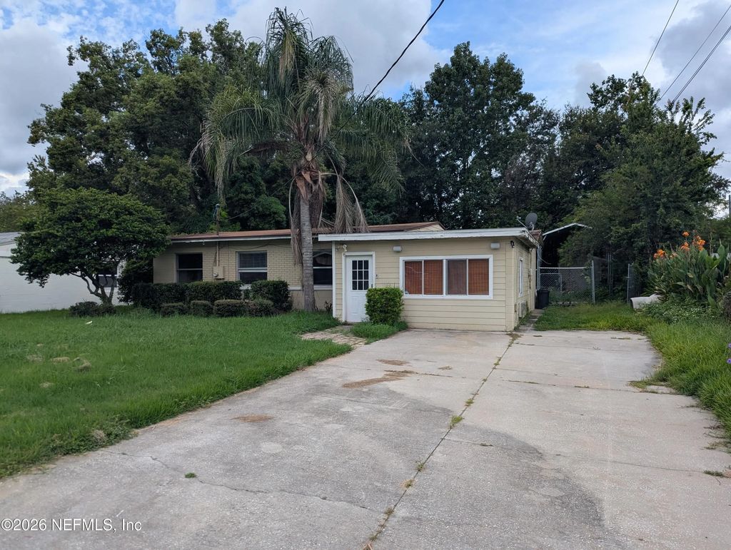 6220 Pennant Drive W, Jacksonville