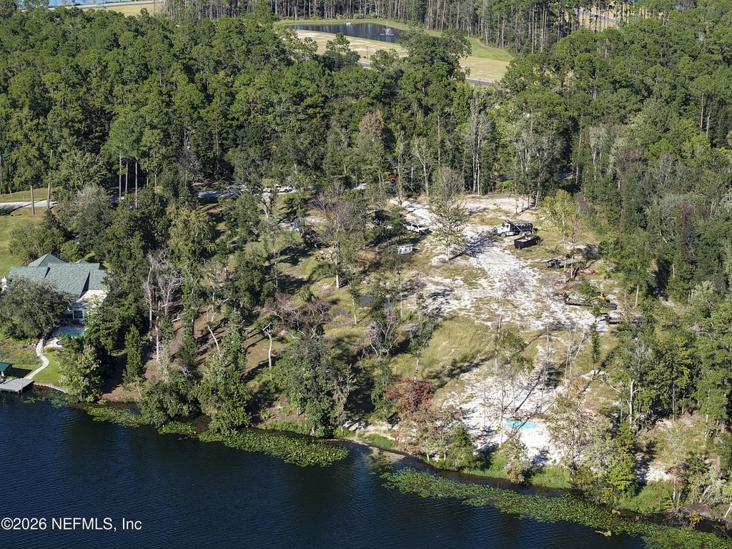 240 Lake Asbury Drive, Green Cove Springs