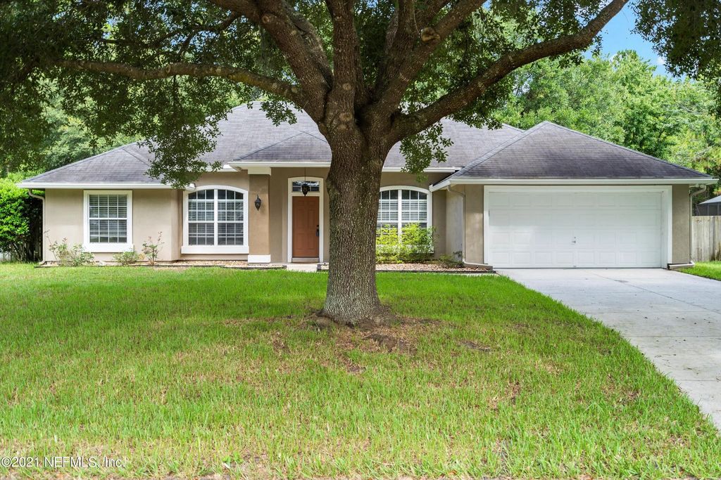 193 Ivy Lakes Drive, St. Johns