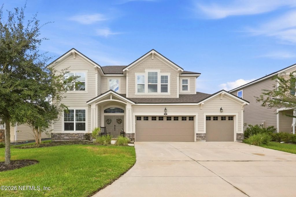 63 Winterberry Court, St. Johns