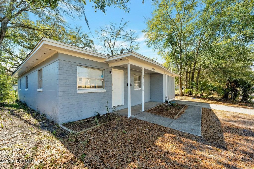 1586 W 36th Street, Jacksonville