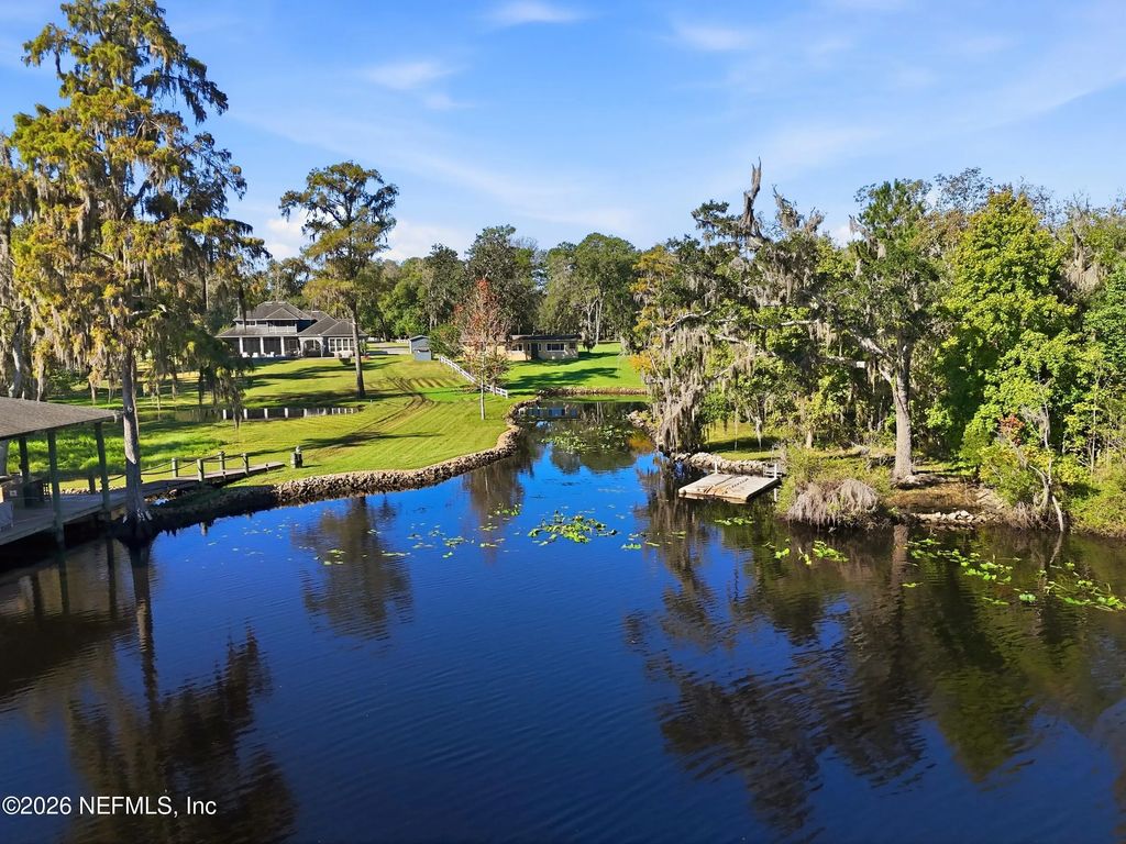 1811 Oak Park Circle, Green Cove Springs