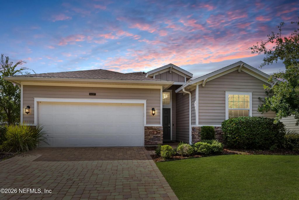 16187 Blossom Lake Drive, Jacksonville