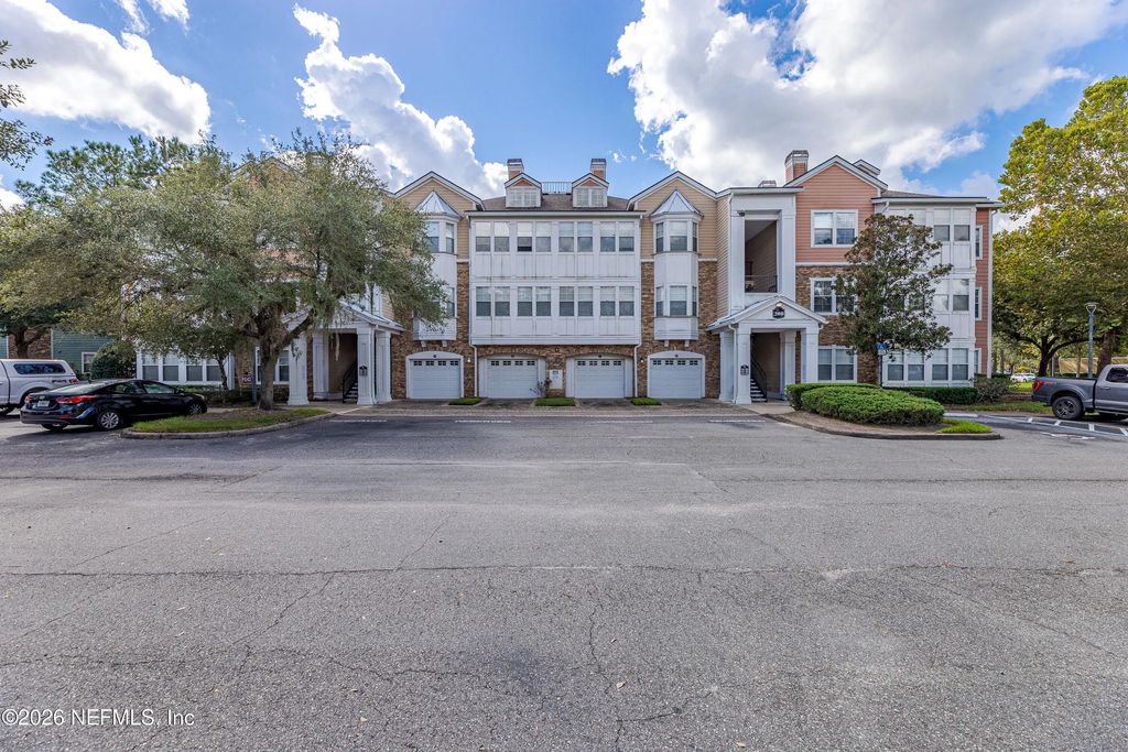 8550 Touchton Road 221, Jacksonville