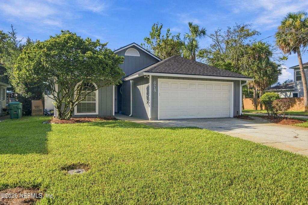 678 5th Avenue N, Jacksonville Beach