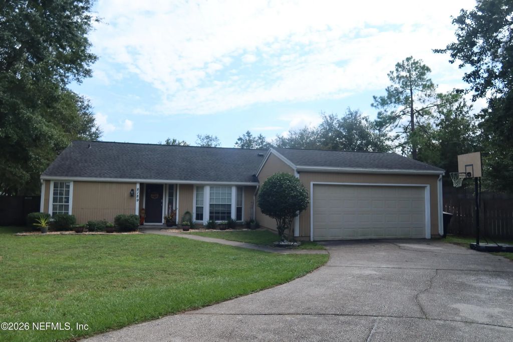 8189 Kilwinning Lane, Jacksonville