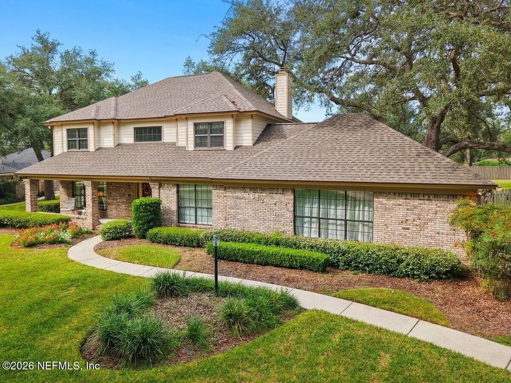 612 Chivas Court, Orange Park