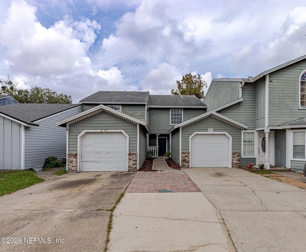 12057 Cobblewood Lane N, Jacksonville