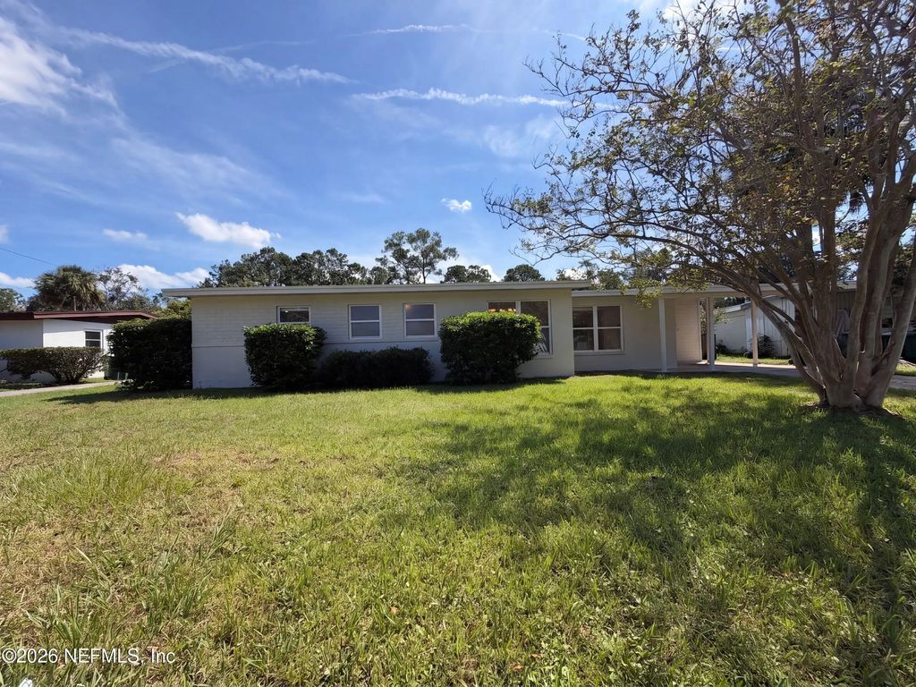 1737 Hawaii Drive E, Jacksonville