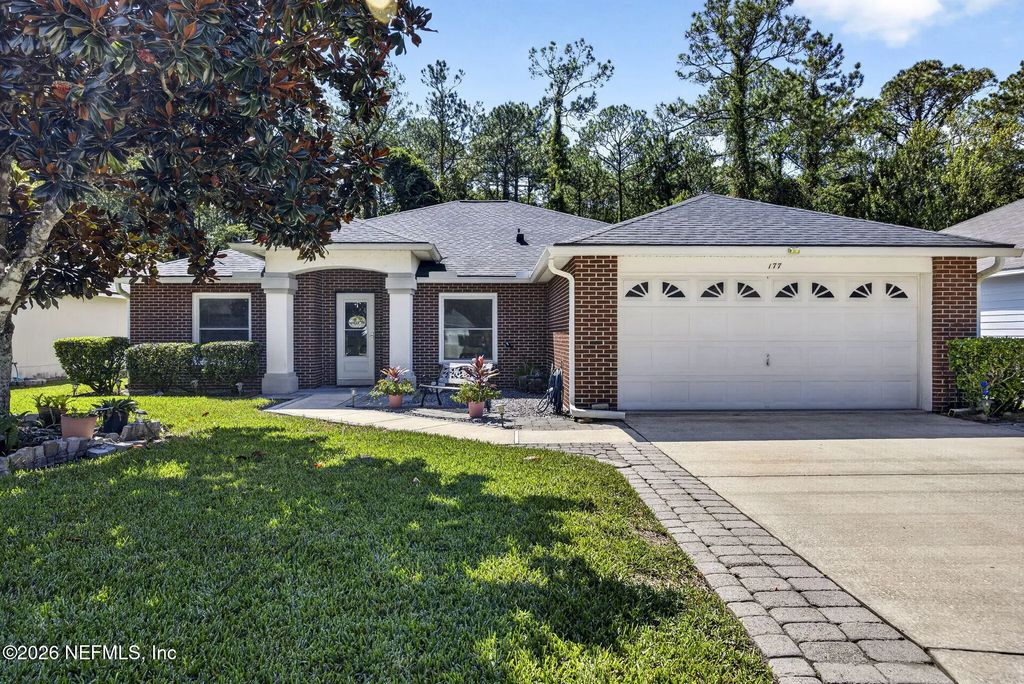 177 Johns Glen Drive, Jacksonville