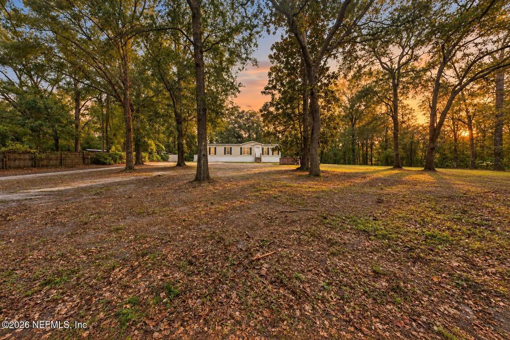 2696 Primrose Circle, Middleburg