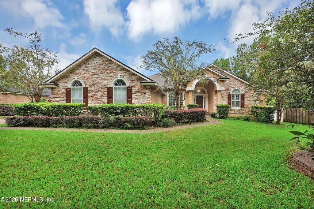 879 Songbird Drive, Orange Park