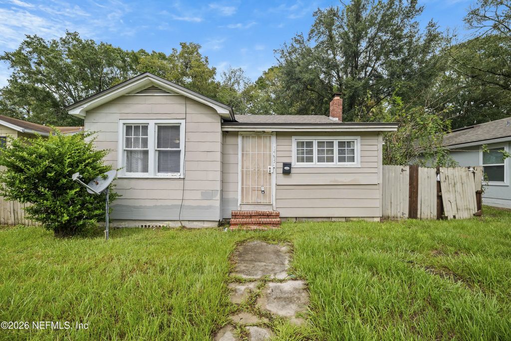 1585 W 15th Street, Jacksonville