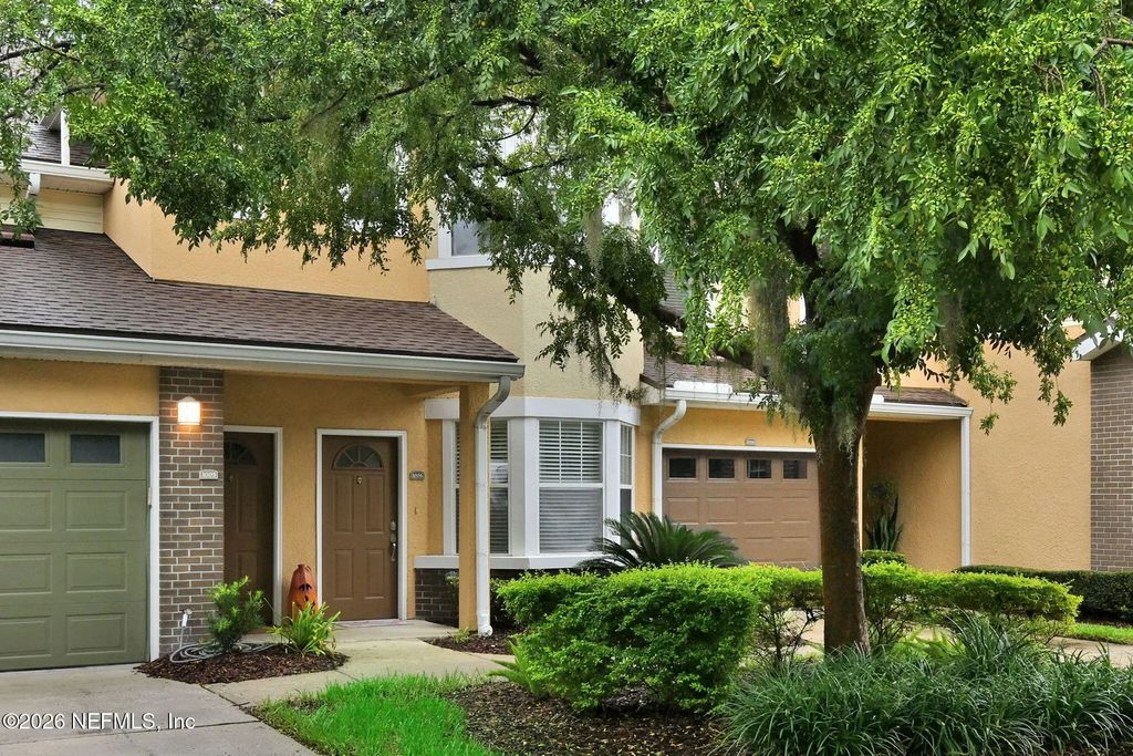 5663 Greenland Road 1006, Jacksonville