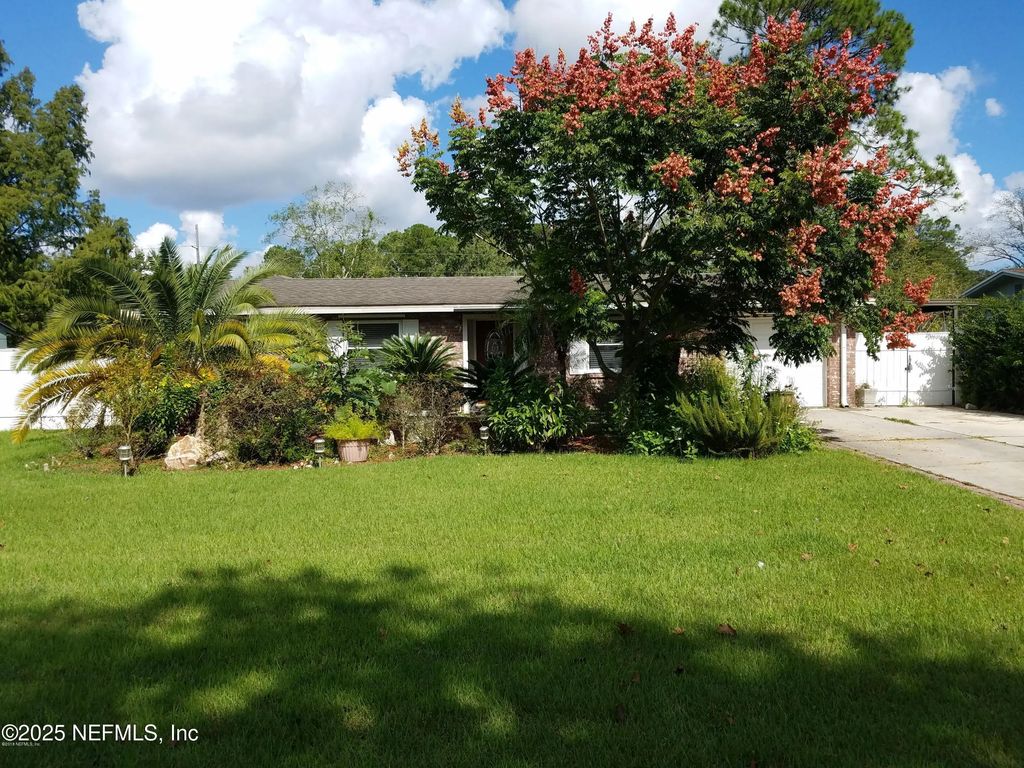 2696 Tina Lane, Middleburg
