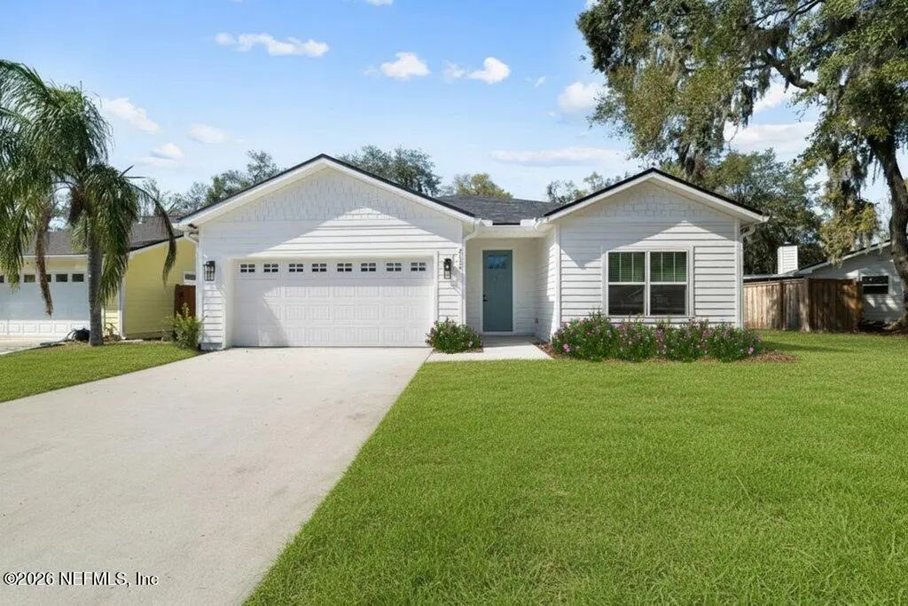 8863 Hipps Road, Jacksonville