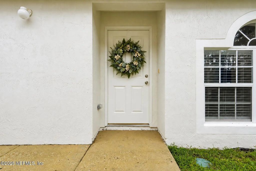 3520 Alec Drive, Middleburg